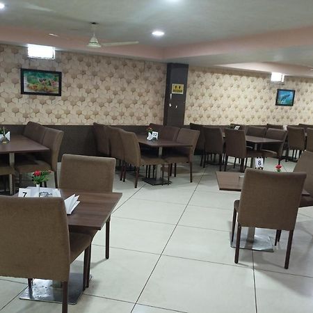 Hotel Jmd International Κατιχάρ Εξωτερικό φωτογραφία