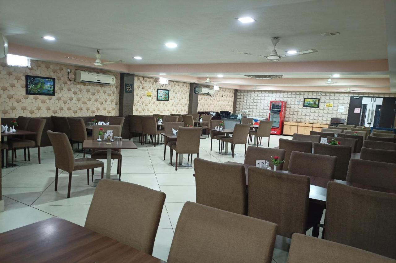 Hotel Jmd International Κατιχάρ Εξωτερικό φωτογραφία