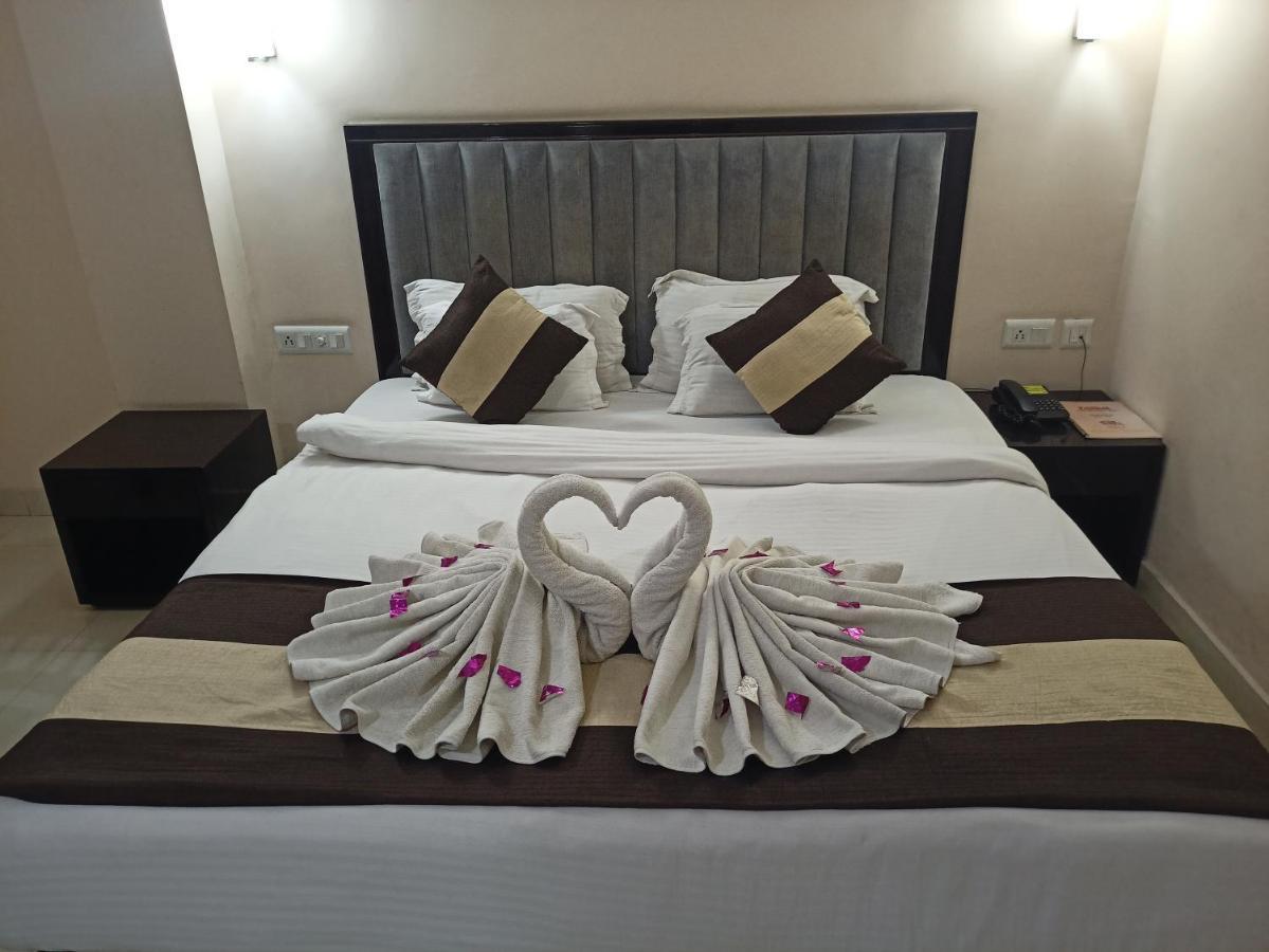 Hotel Jmd International Κατιχάρ Εξωτερικό φωτογραφία