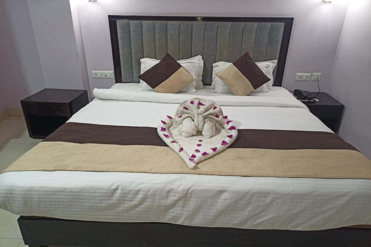 Hotel Jmd International Κατιχάρ Εξωτερικό φωτογραφία
