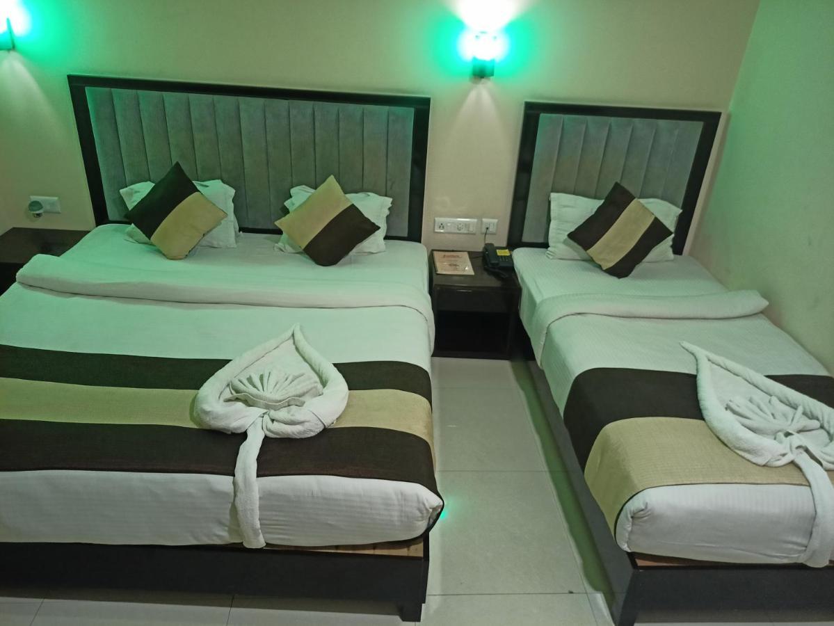 Hotel Jmd International Κατιχάρ Εξωτερικό φωτογραφία