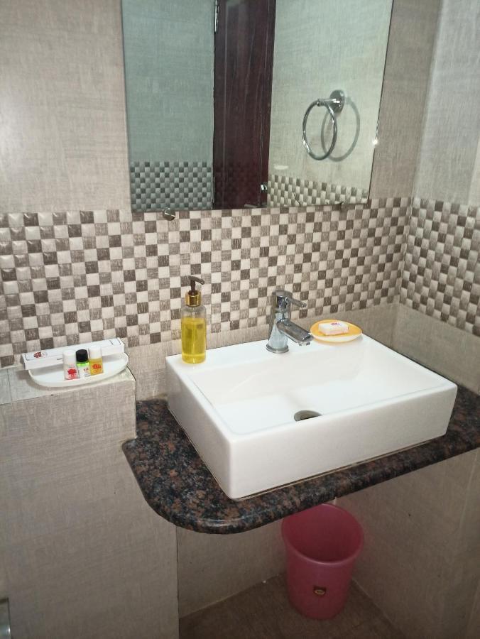 Hotel Jmd International Κατιχάρ Εξωτερικό φωτογραφία